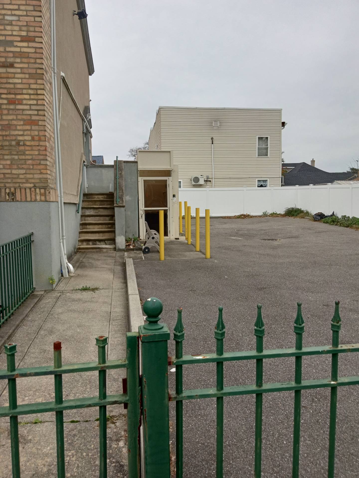 #4 photo, 134 Jefferson Street, Inwood , NY 11096