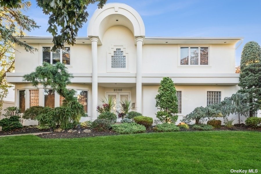 #1 photo, 2296 Halyard Drive, Merrick , NY 11566