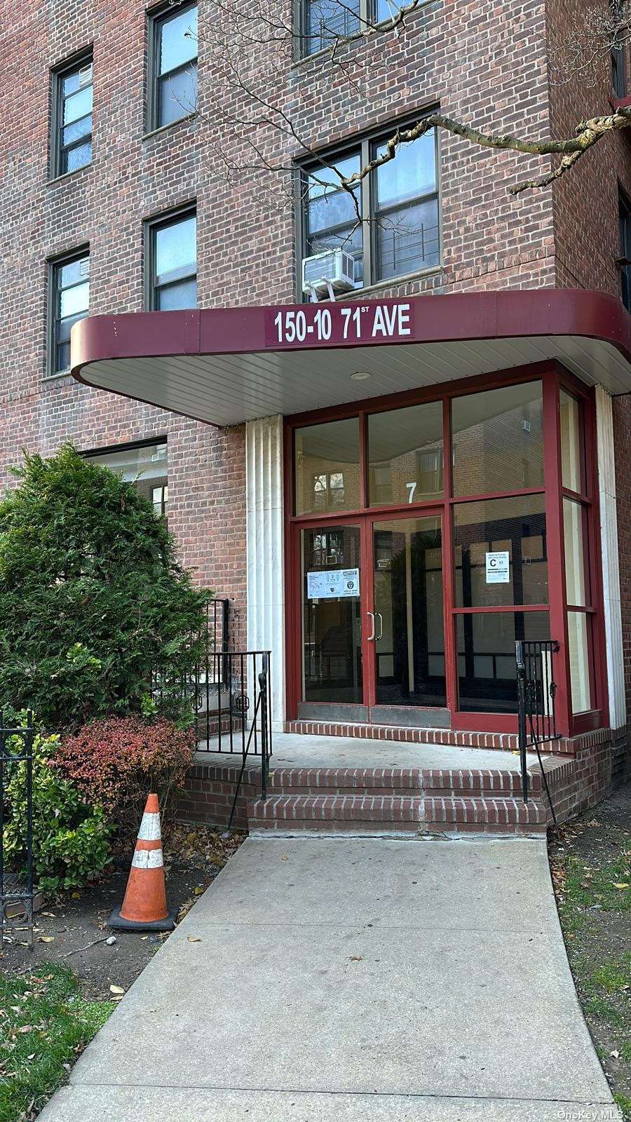 #1 photo, 150-10 71st Avenue, 皇后區 秋園 Kew Garden Hills , NY 11367