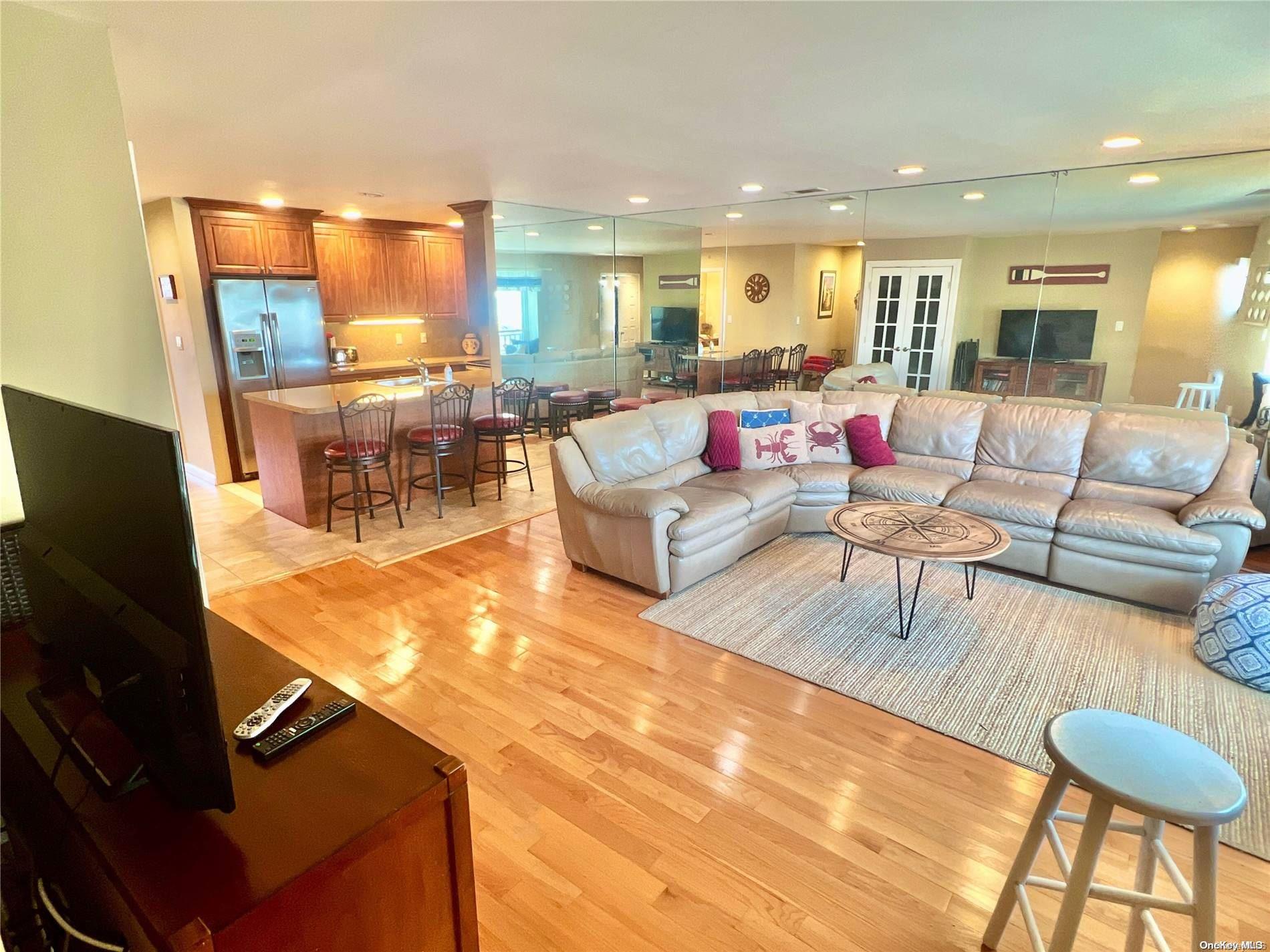 #10 photo, 813 Shore Road, ナッソー郡 Long Beach , NY 11561