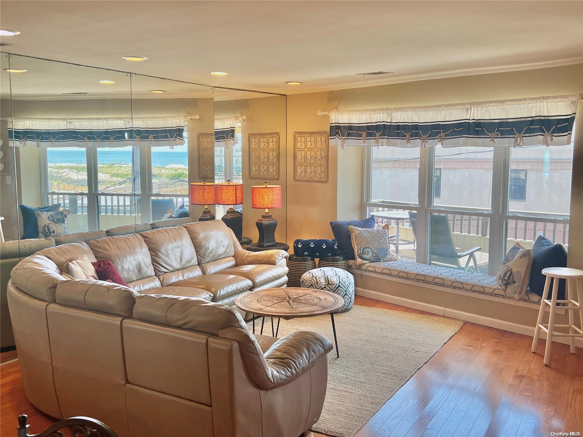 #7 photo, 813 Shore Road, ナッソー郡 Long Beach , NY 11561