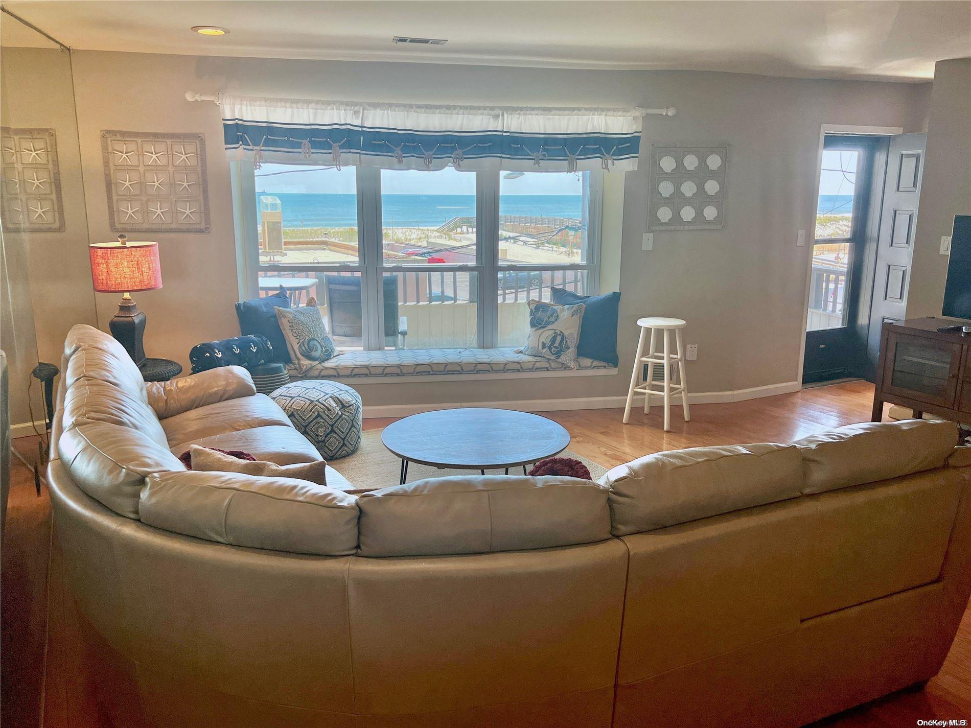 #8 photo, 813 Shore Road, ナッソー郡 Long Beach , NY 11561