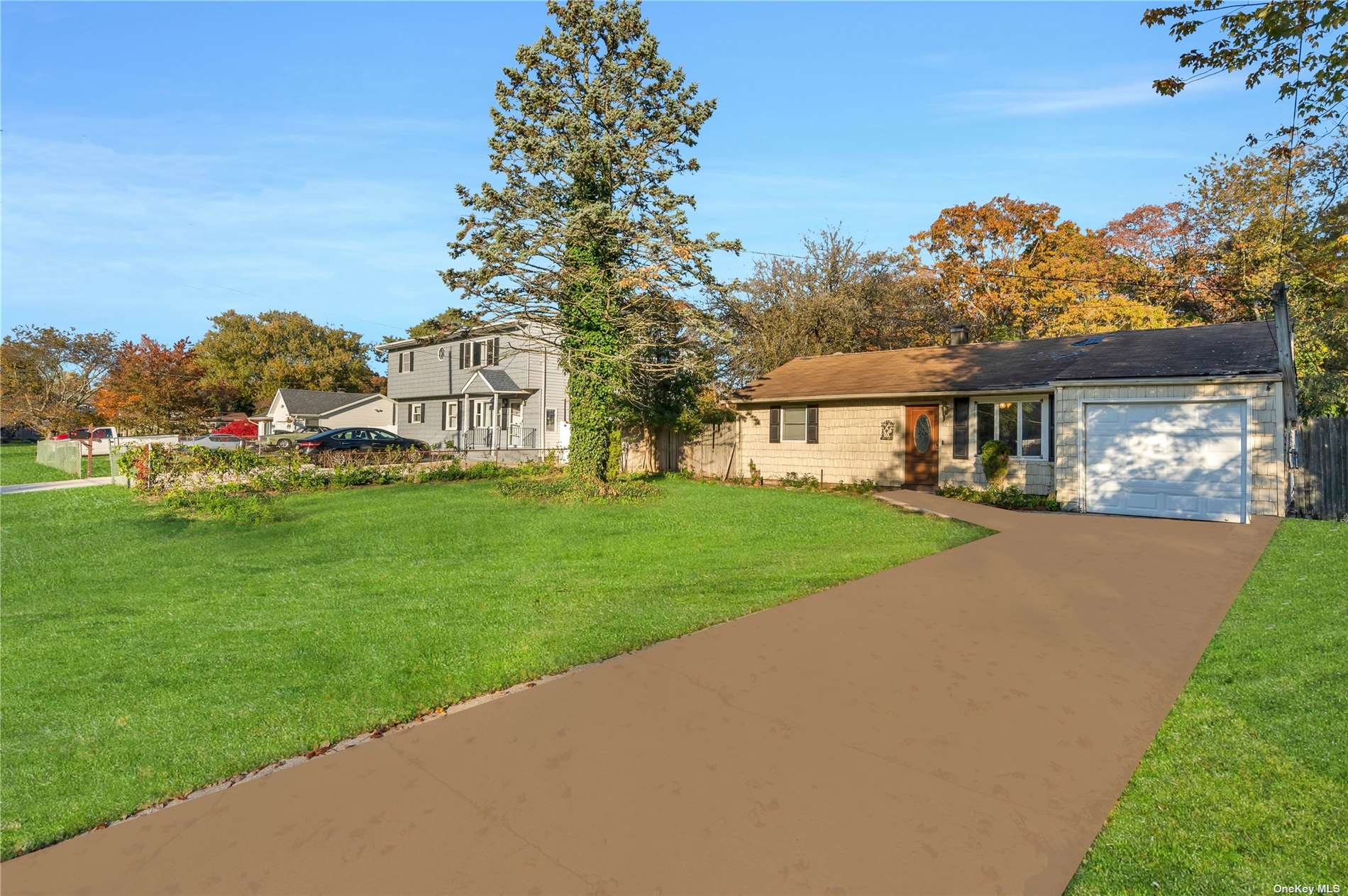 #1 photo, 1057 Bay Shore Ave Avenue, 東長島 海湾 Bay Shore , NY 11706