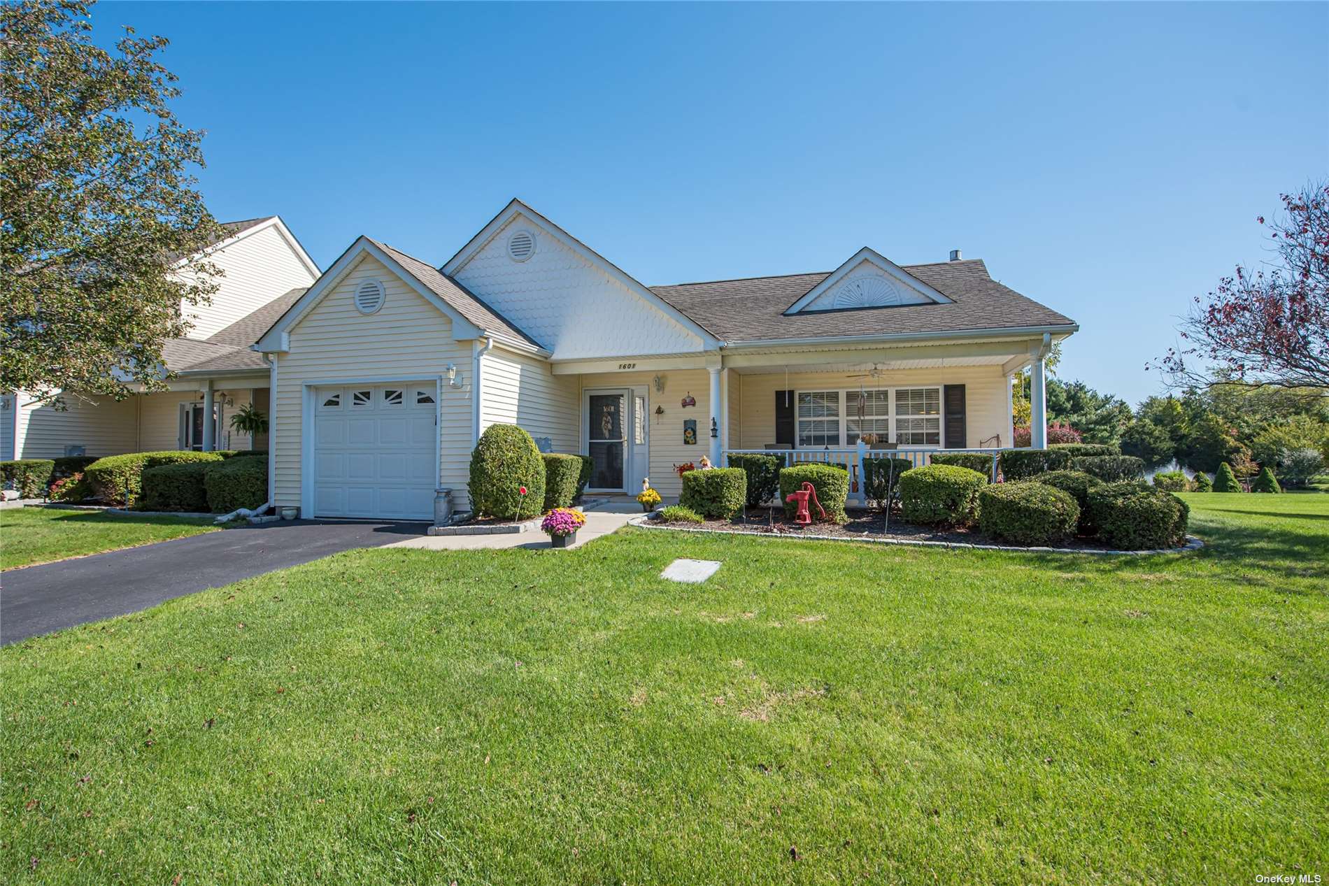 #1 photo, 1601 Augusta Alley, Riverhead , NY 11901