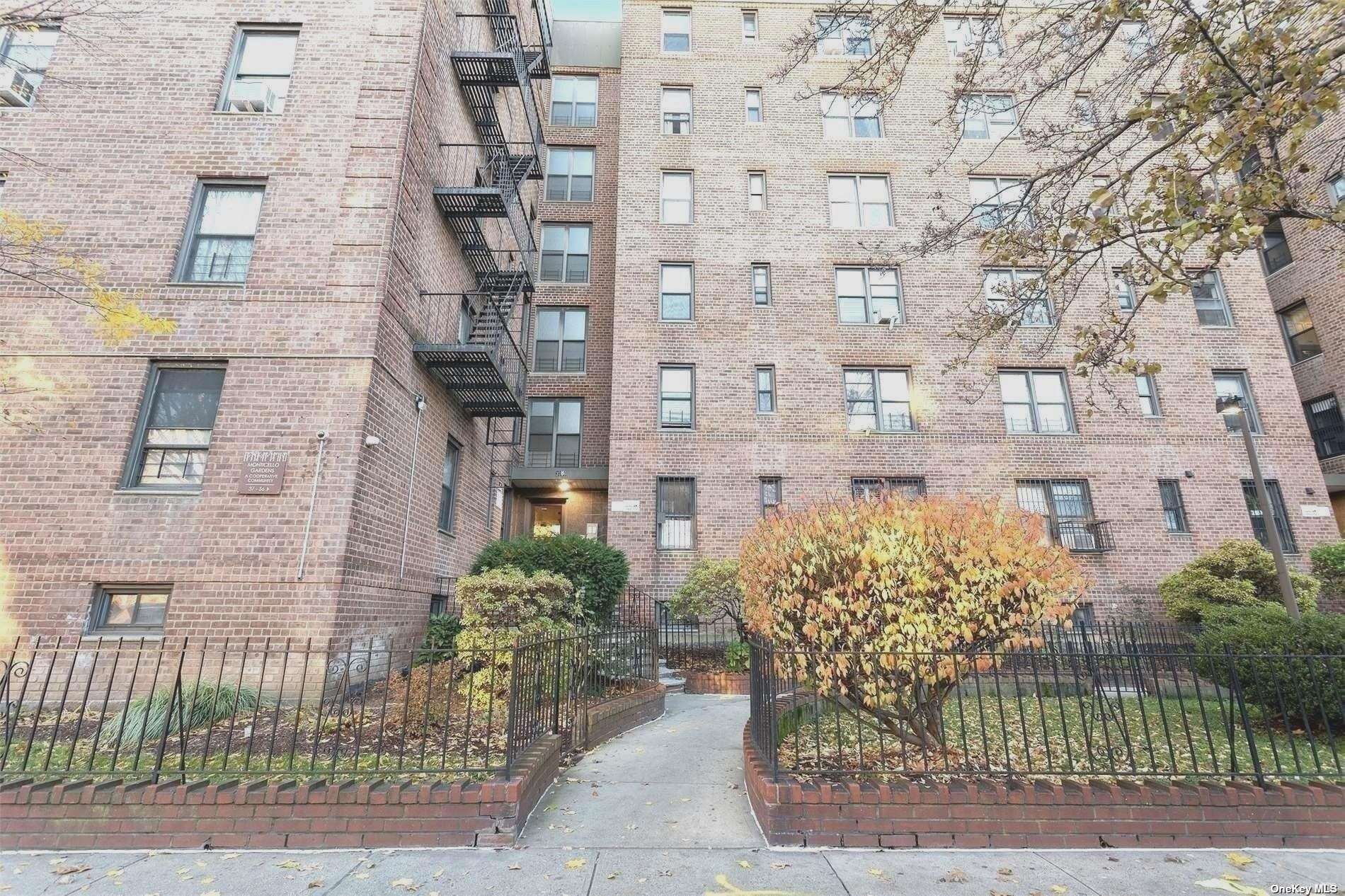 #1 photo, 37-56 87th St., 皇后區 傑克遜高地 Jackson Heights , NY 11372