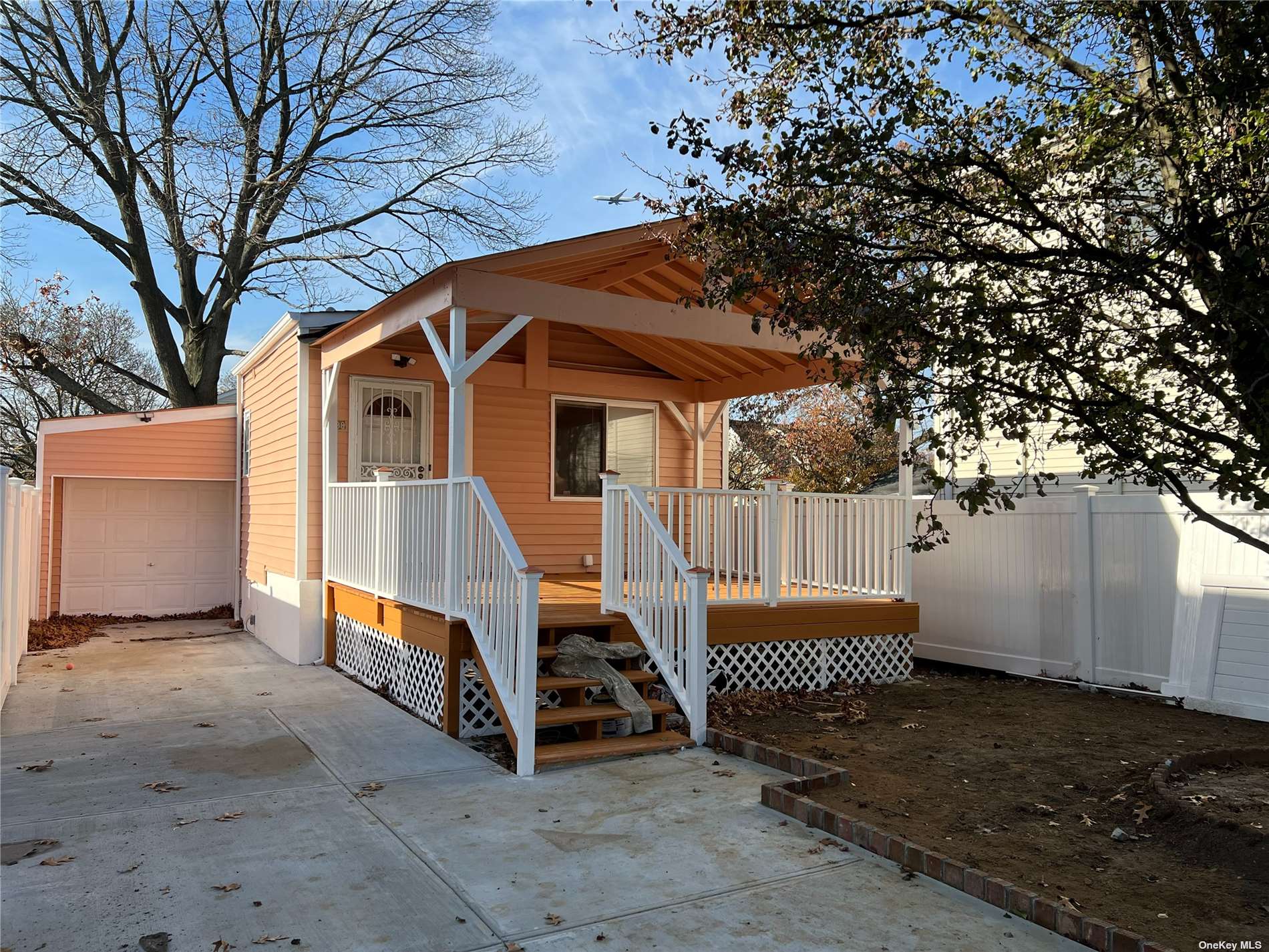 #1 photo, 288 Randall Avenue, 長島 Elmont , NY 11003