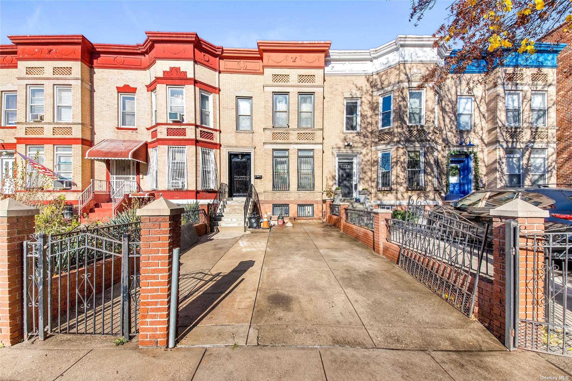 #1 photo, 379 Hawthorne Street, 布鲁克林 Prospect Lefferts Gardens , NY 11225