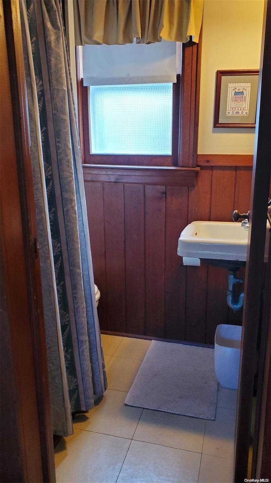 #18 photo, 250 Cottage Walk, Ocean Beach , NY 11770