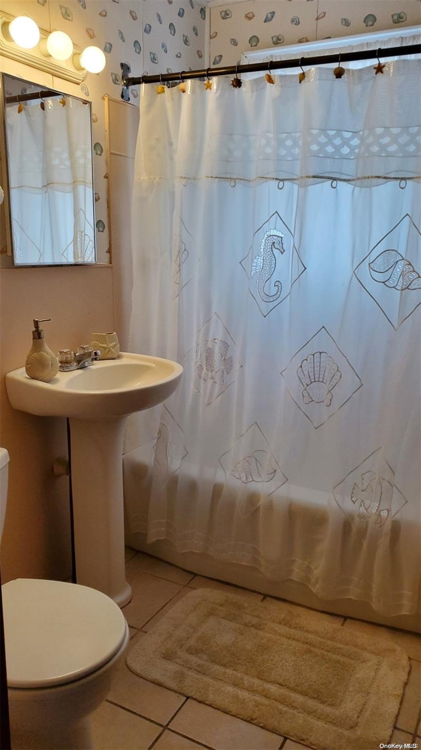 #19 photo, 250 Cottage Walk, Ocean Beach , NY 11770