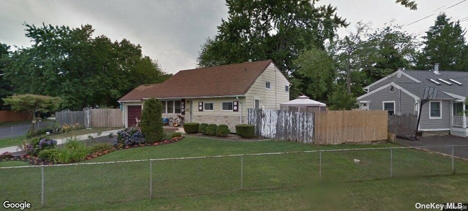 #1 photo, 248 Claywood Drive, 東長島 Brentwood , NY 11717