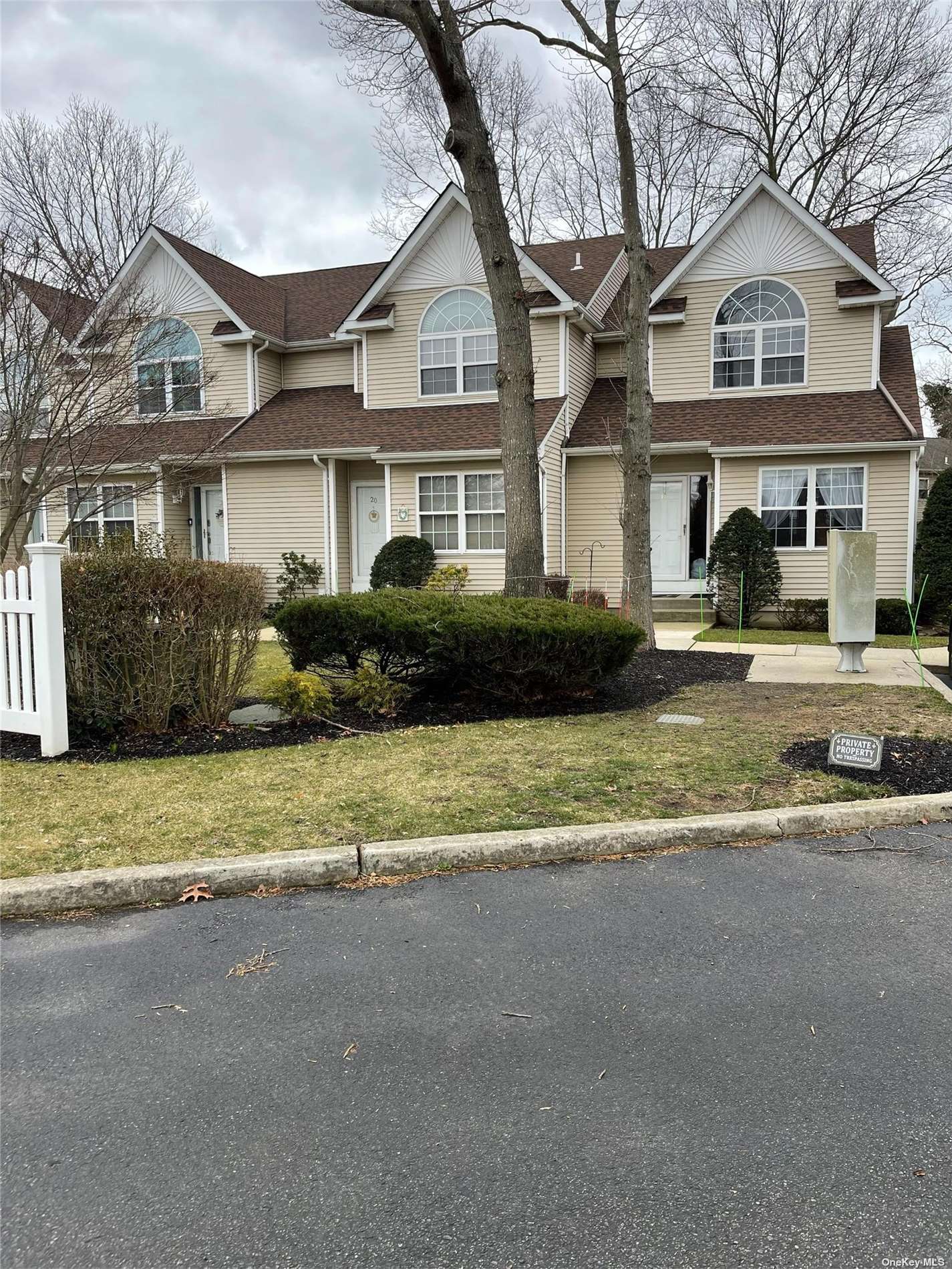 #1 photo, 18 Heckscher Spur Drive, 東長島 东艾斯利普 East Islip , NY 11730