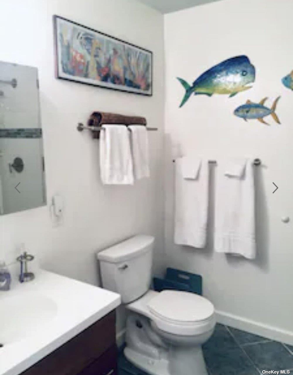 #14 photo, 27 Crescent Avenue, Seaview , NY 11770