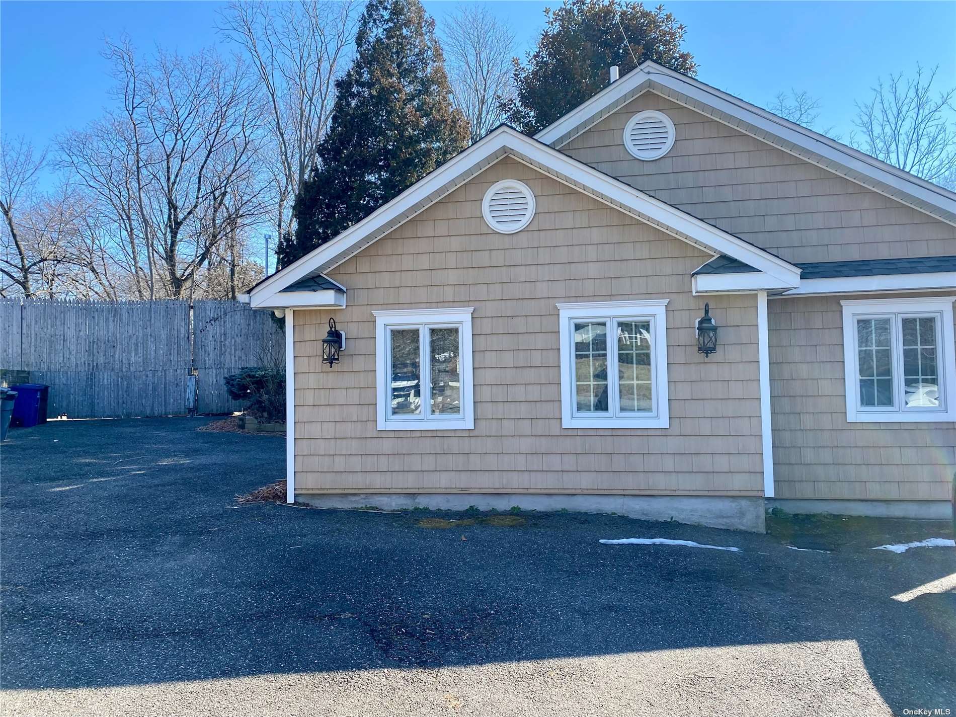 #1 photo, 41 Woody Lane, Northport , NY 11768