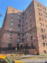 #1 photo, 1594 Metropolitan Avenue, 布朗士 Bronx , NY 10462