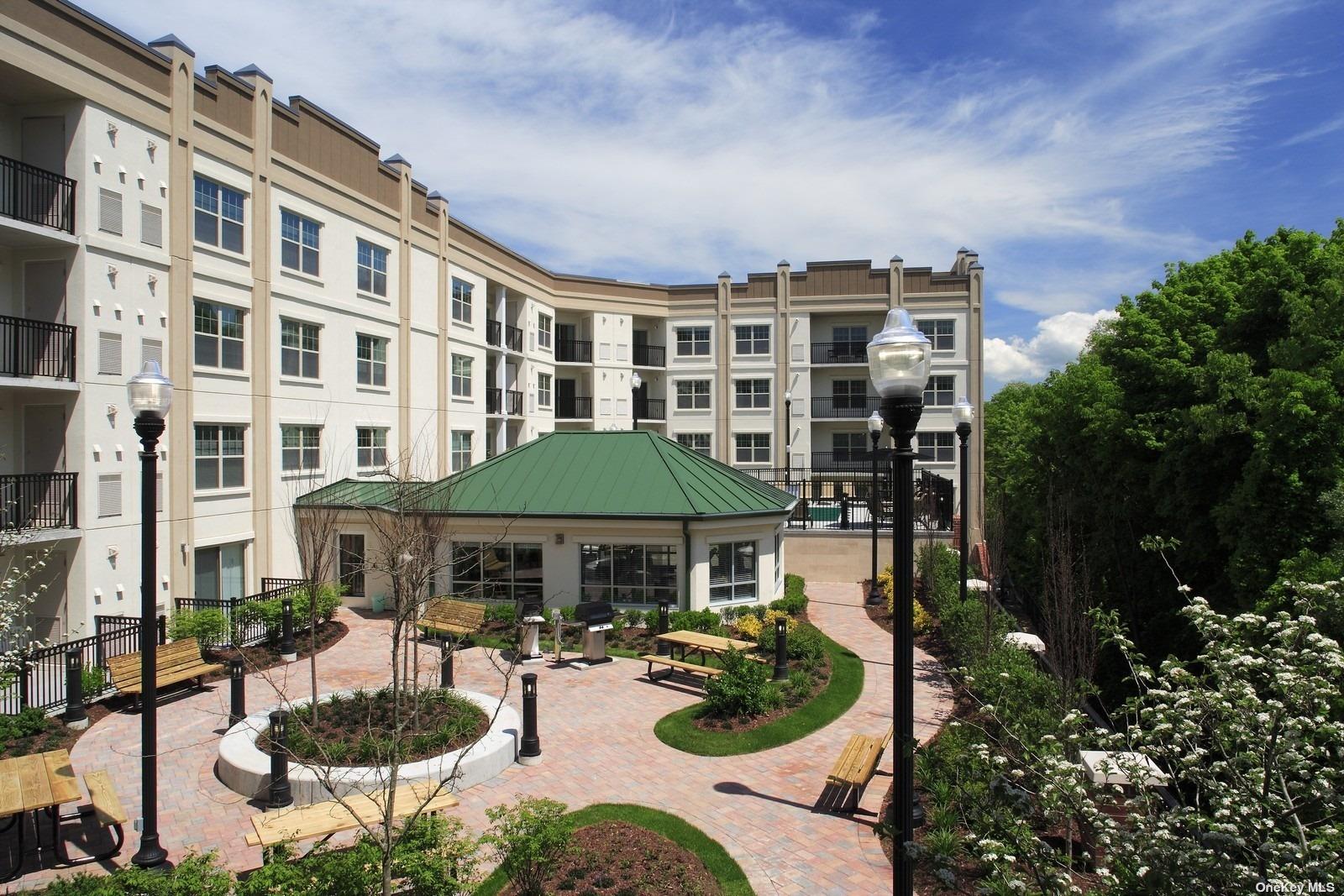 #1 photo, 100 Glen Street, 长岛 格仑科夫 Glen Cove , NY 11542