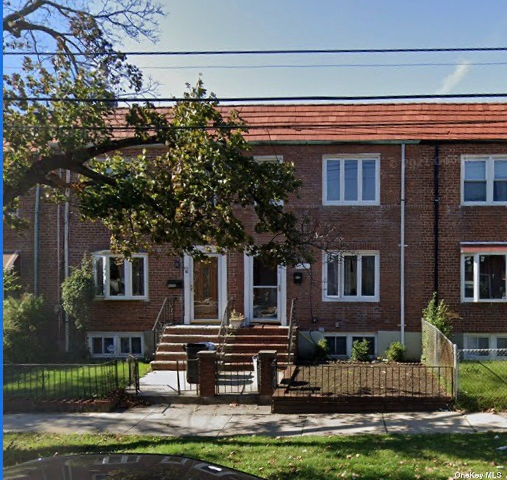 #1 photo, 111-28 Francis Lewis Boulevard, 皇后區 牙買加 Jamaica , NY 11429