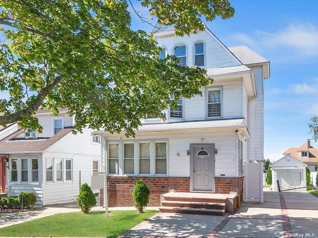 #1 photo, 33-14 154th Street, 法拉盛 Flushing , NY 11354