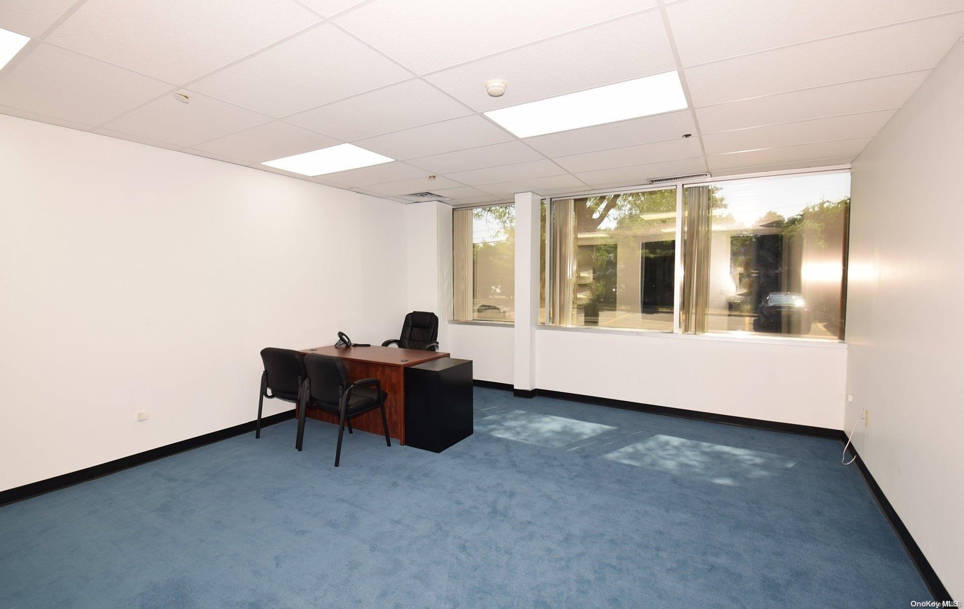 #11 photo, 25 Melville Park Road, サフォーク郡 Melville , NY 11747