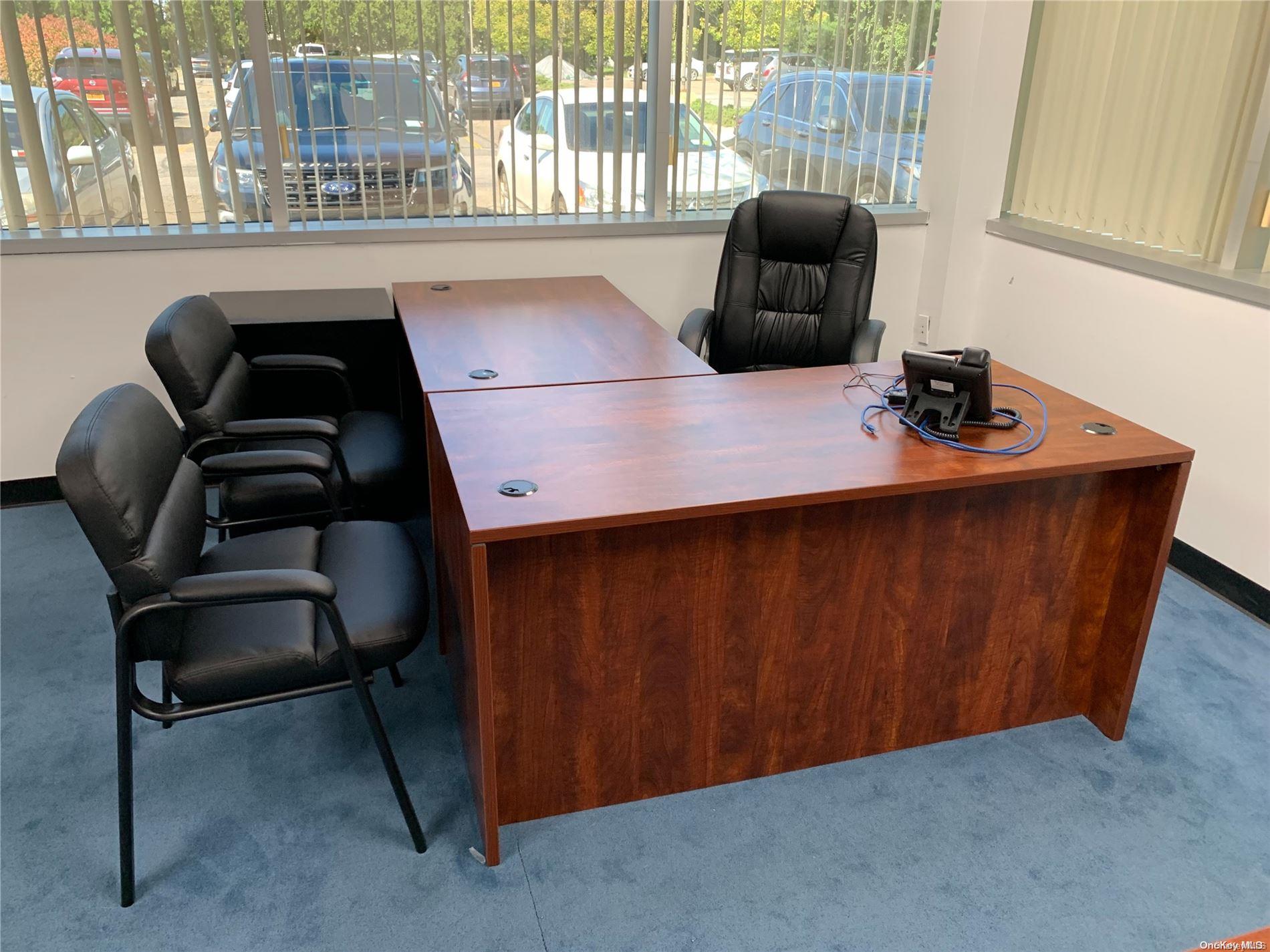 #14 photo, 25 Melville Park Road, サフォーク郡 Melville , NY 11747