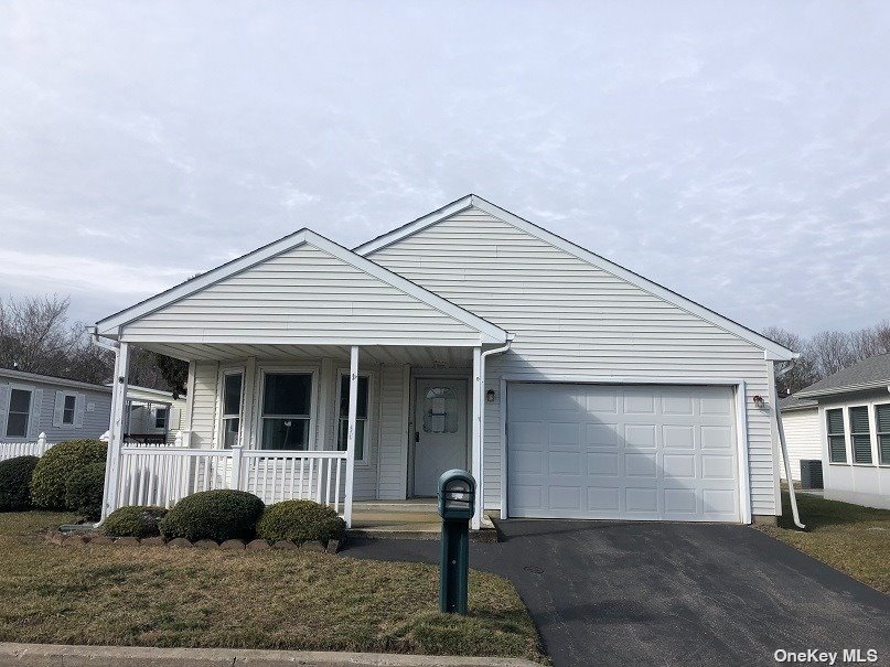 #1 photo, 81 Dogwood Lane, 東長島 Manorville , NY 11949