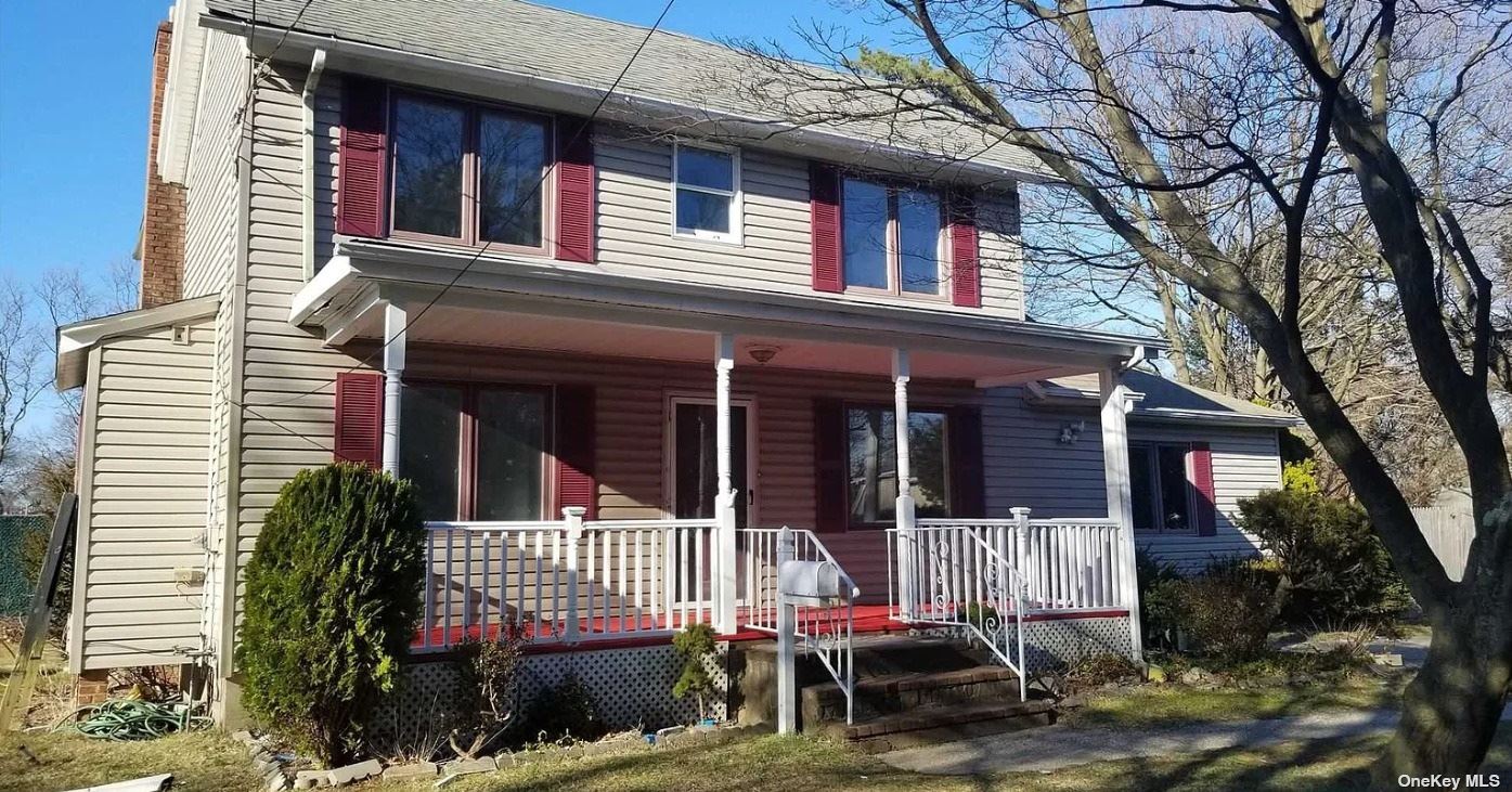 #1 photo, 18 8th Street, 東長島 Patchogue , NY 11772