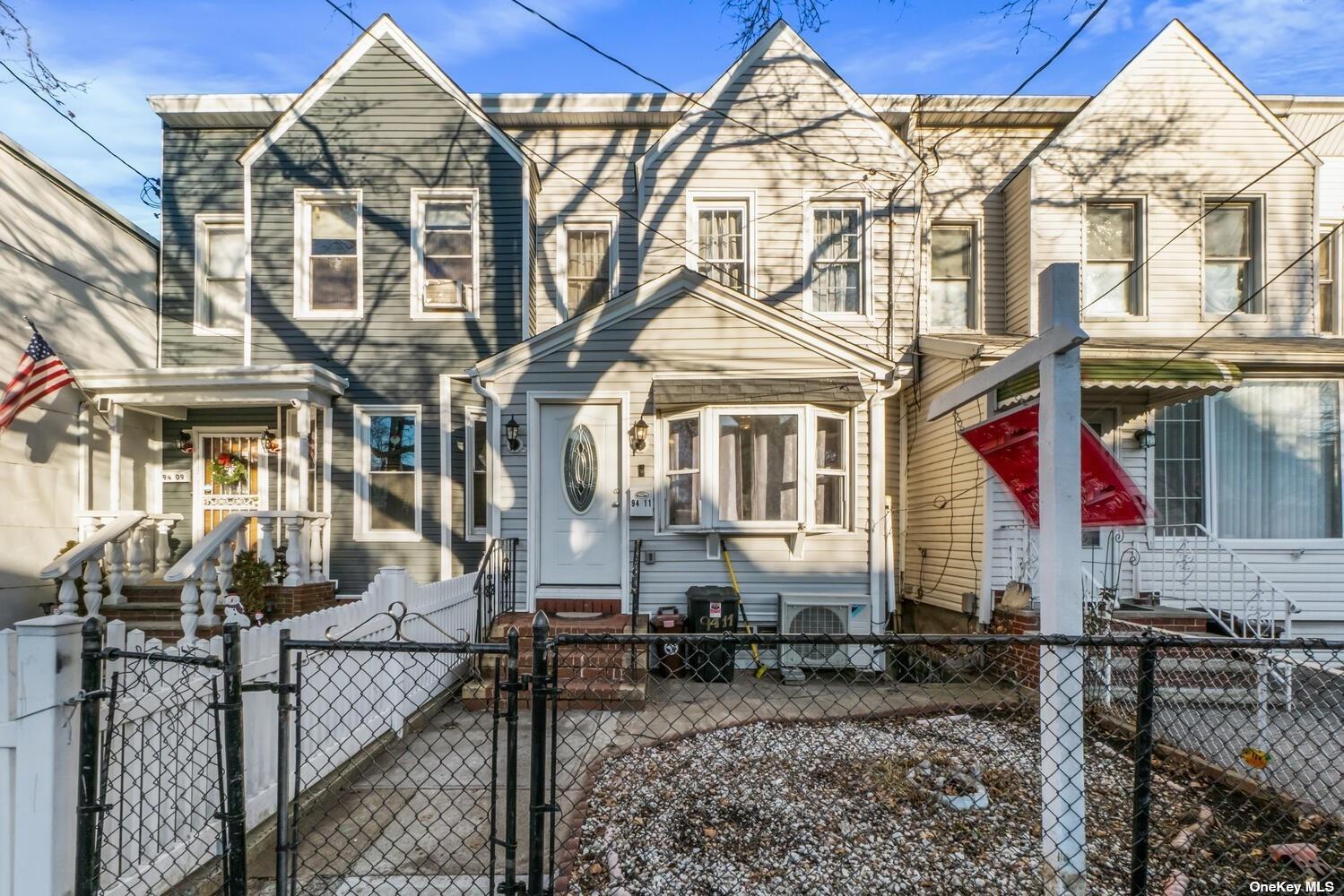 #1 photo, 94-11 115th Street, 皇后区 Richmond Hill , NY 11418