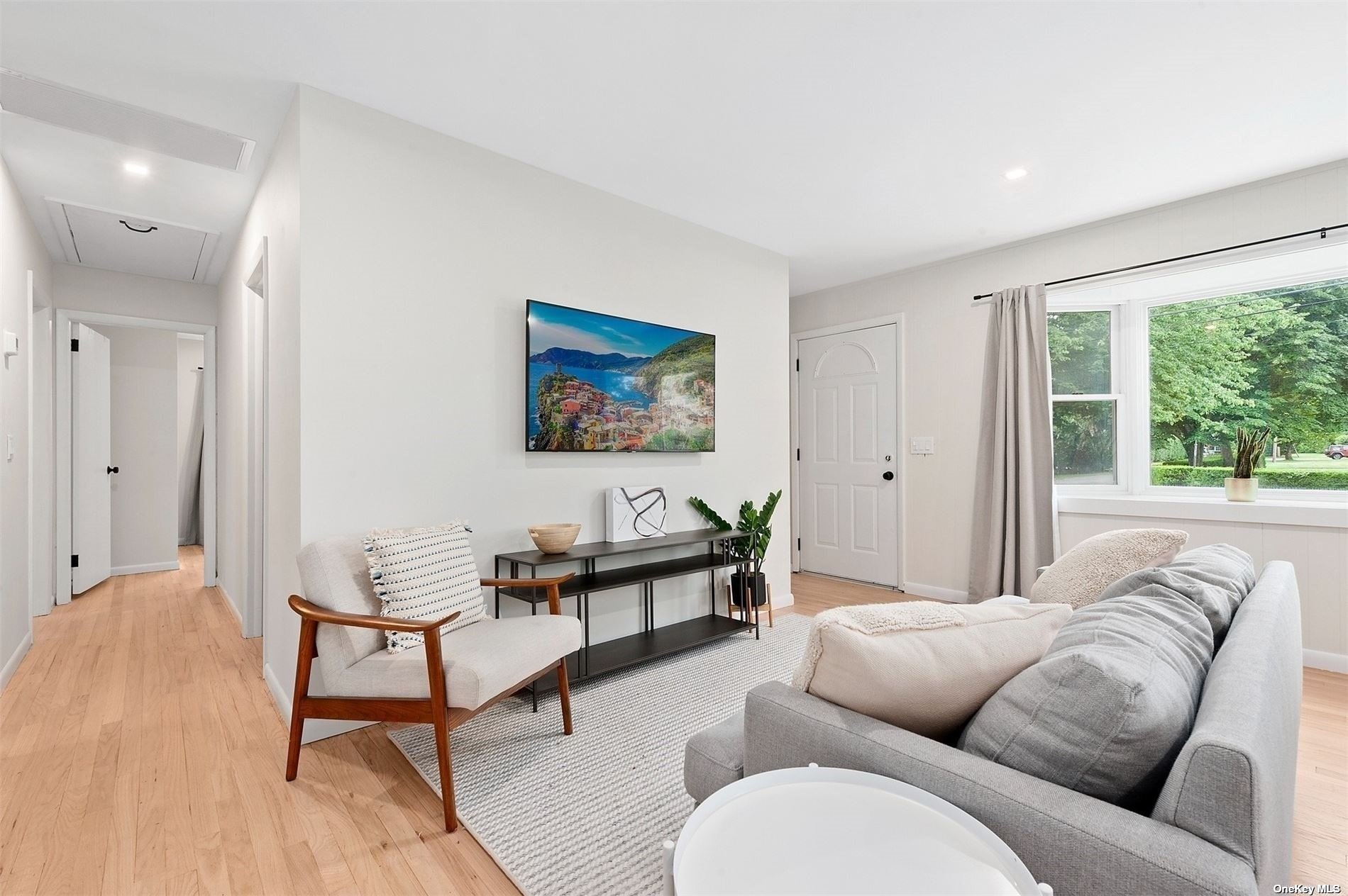 #1 photo, 42 Dale Street, 东长岛 汉普顿 Southampton , NY 11968