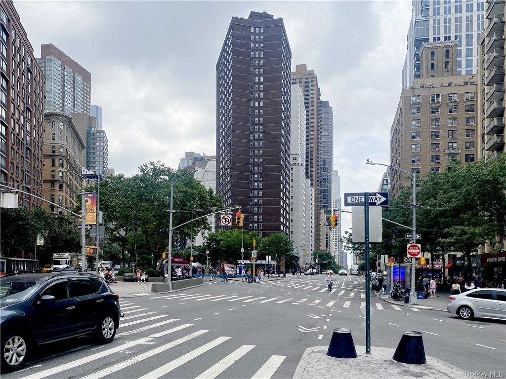 #1 photo, 2025 Broadway, 曼哈頓 上西城 New York , NY 10023