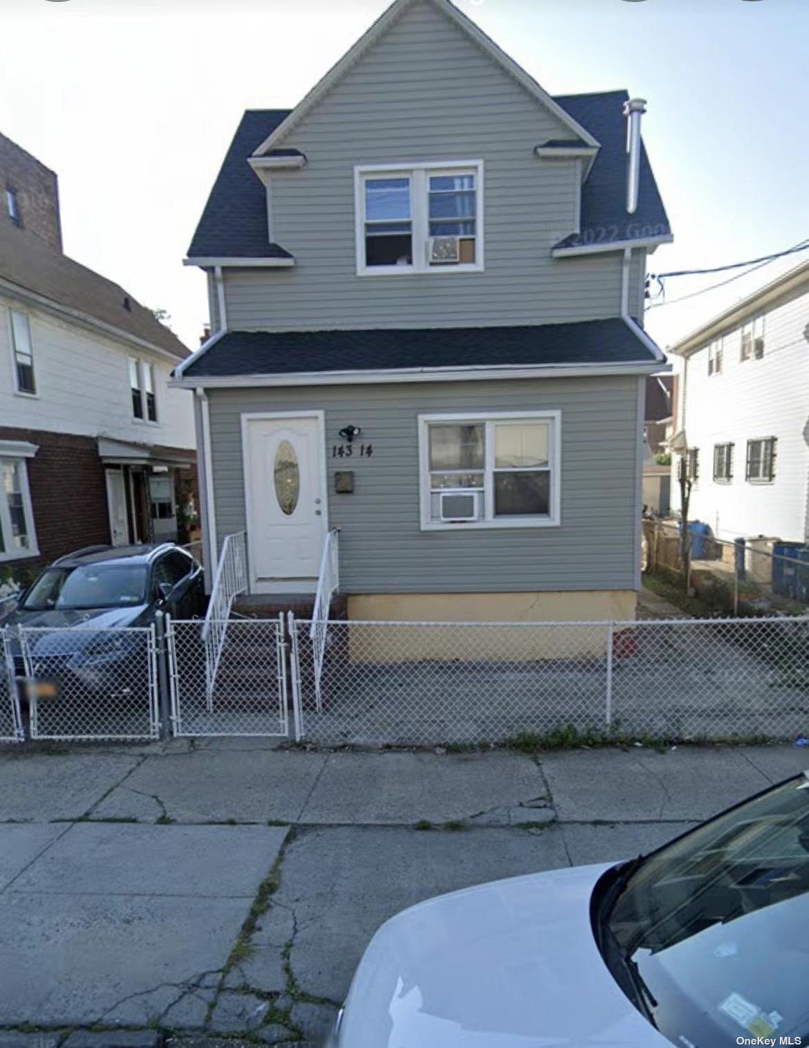 #1 photo, 143-14 Holly Ave, 法拉盛 Flushing , NY 11355