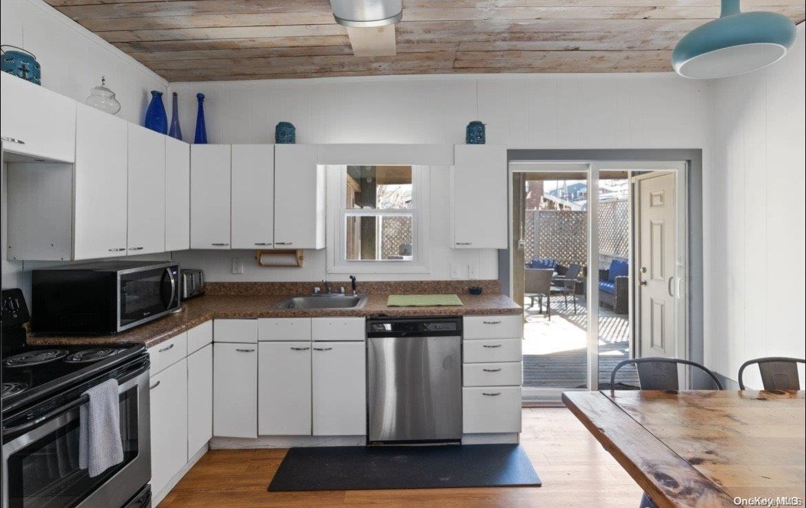 #5 photo, 597 Bayberry Walk, Ocean Beach , NY 11770