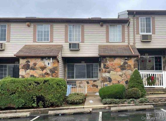 #1 photo, 28 Holiday Way, 史丹頓島 Staten Island , NY 10314