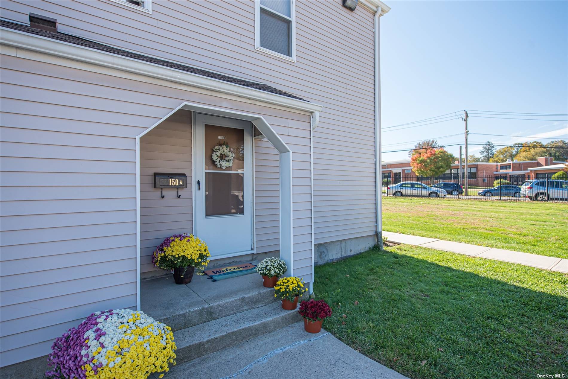 #1 photo, 150 Lowndes Avenue, Huntington Station , NY 11746