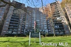 #1 photo, 61-20 Grand Central Parkway, 皇后区 森林小丘 Forest Hills , NY 11375