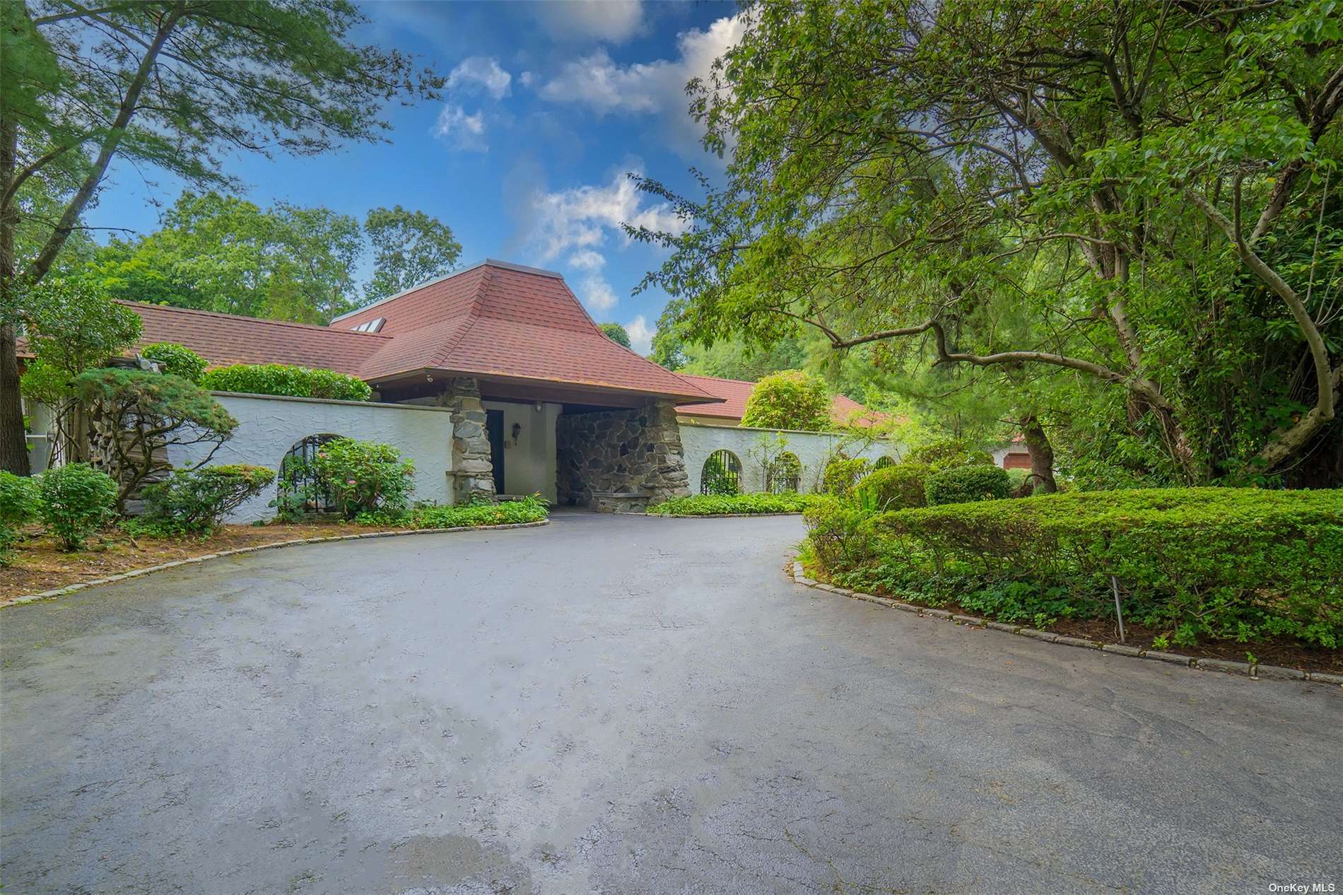 #1 photo, 15 Remsens Lane, 长岛 布鲁克维尔 Upper Brookville , NY 11771