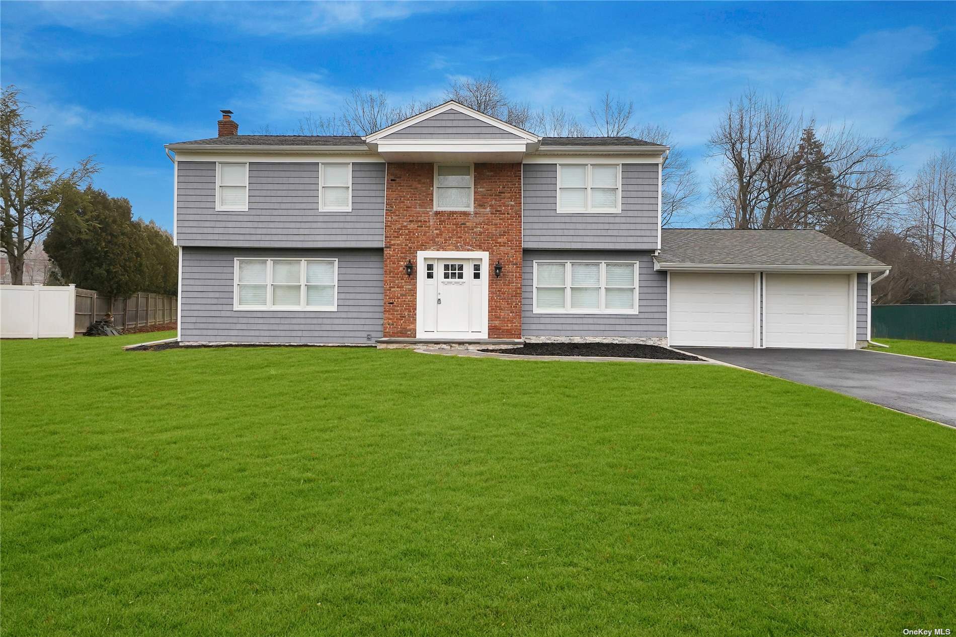 #1 photo, 35 Dehan Street, 東長島 史密斯敦 Smithtown , NY 11787