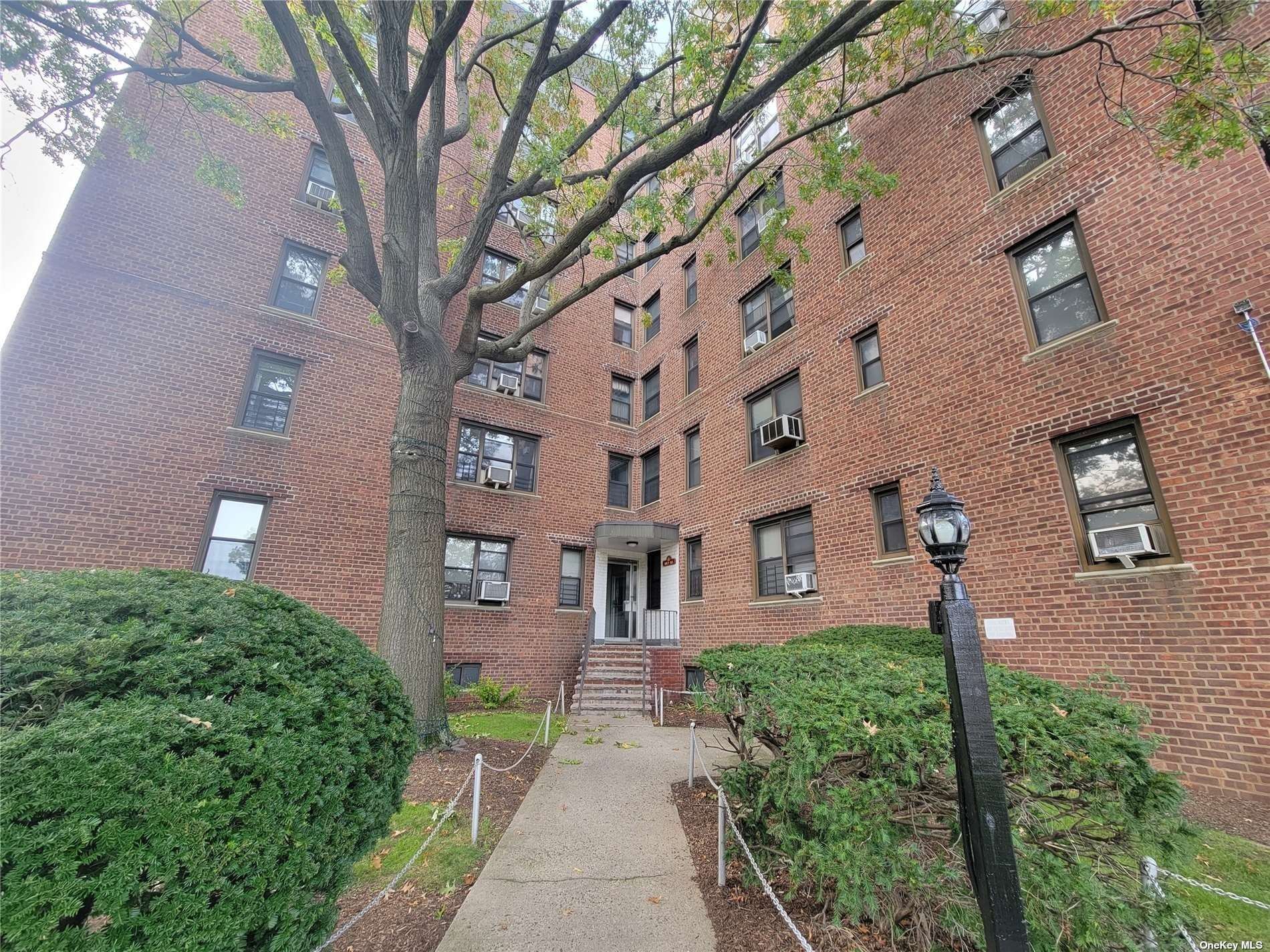 #1 photo, 113-15 34 Ave, 皇后區 可樂娜 Corona , NY 11368