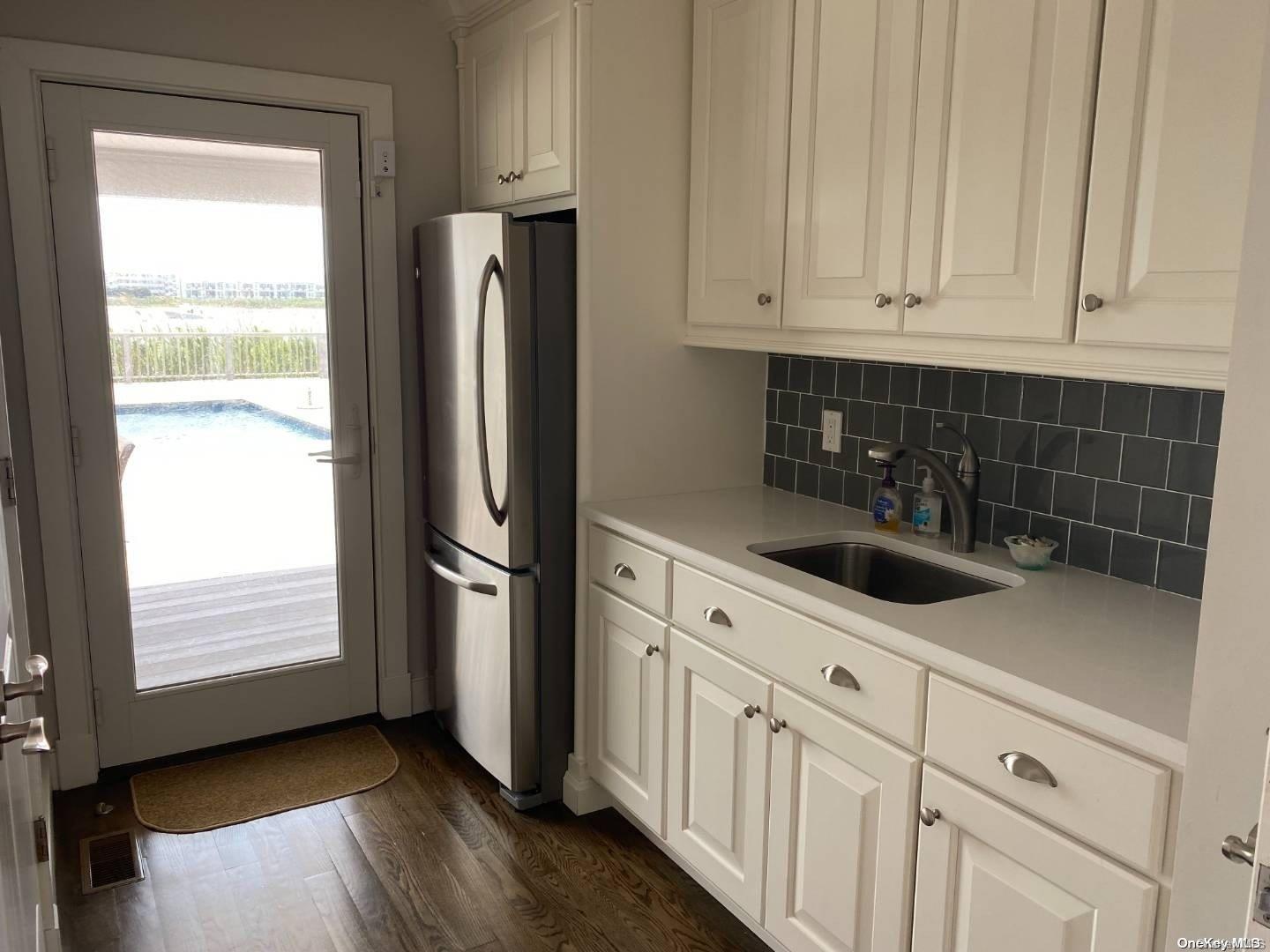 #14 photo, 28 Stacy Drive, サフォーク郡 Westhampton Beach , NY 11978