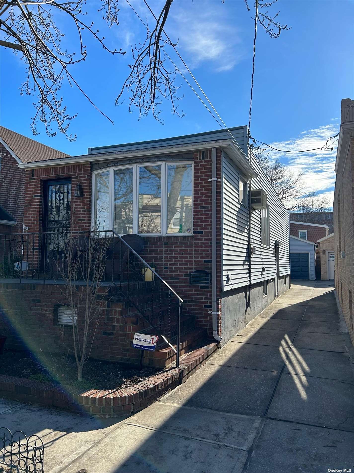 #1 photo, 72-14 66th Road, 皇后區 中村 Middle Village , NY 11379