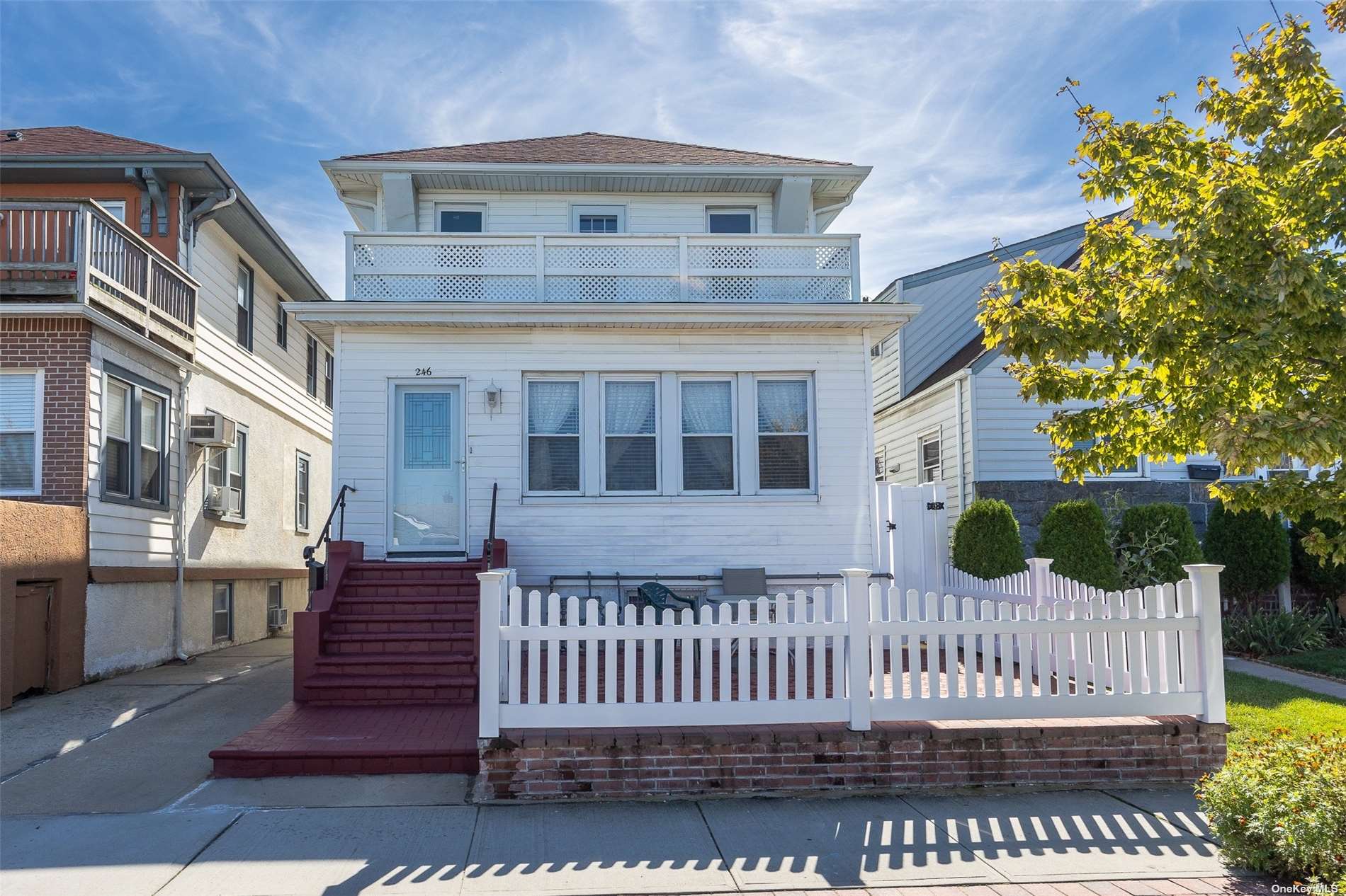 #1 photo, 246 E Chester Street, 长岛 长滩 Long Beach , NY 11561