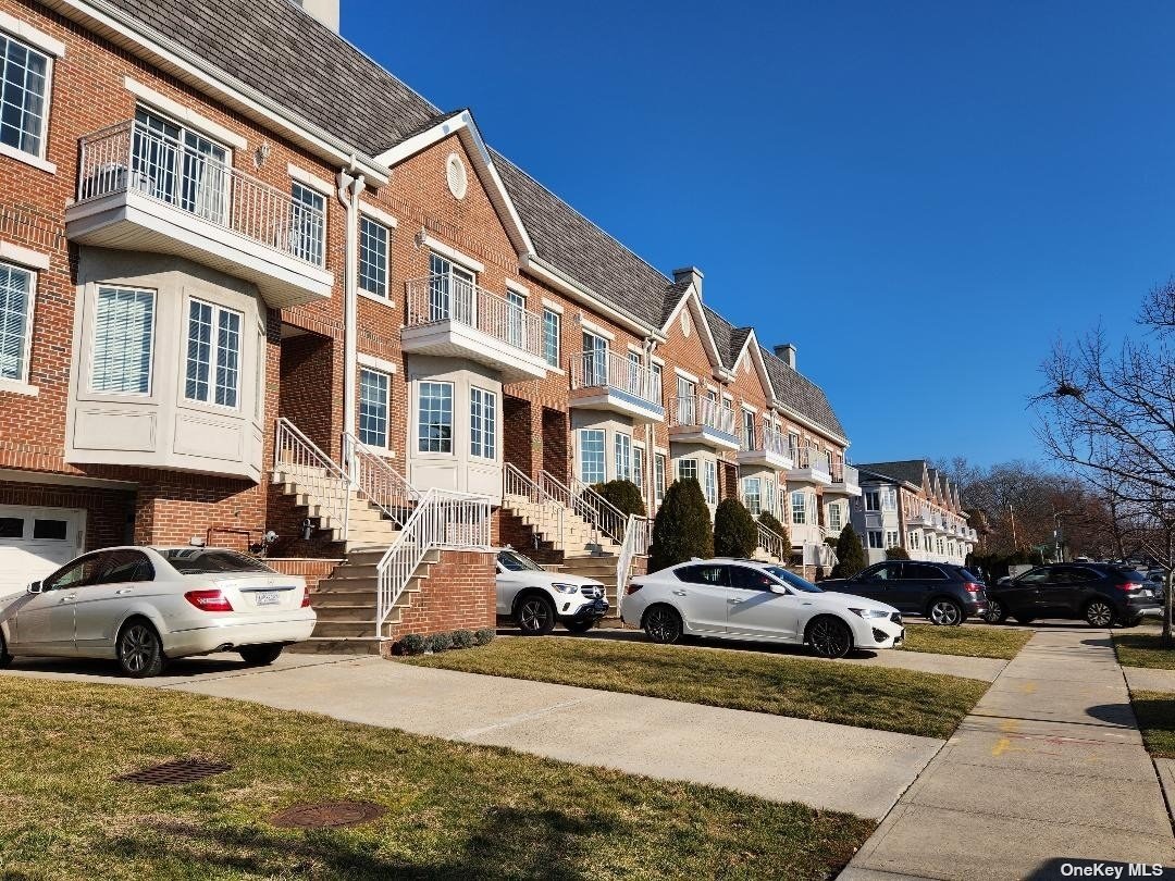 #1 photo, 120-33 5th Avenue, 皇后区 大学点 College Point , NY 11356