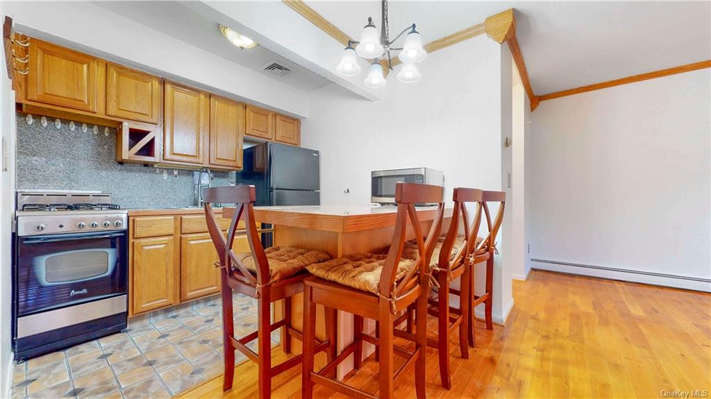 #1 photo, 18 Bay Terrace, 史丹頓島 Staten Island , NY 10306