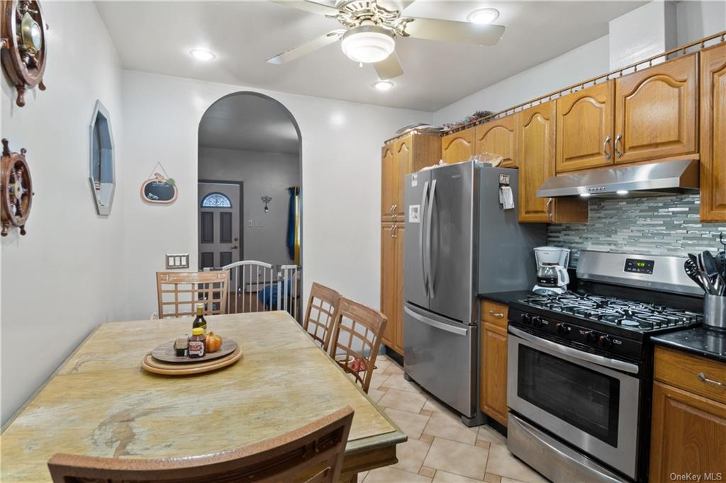 #1 photo, 3267 Barkley Avenue, 布朗士 Bronx , NY 10465