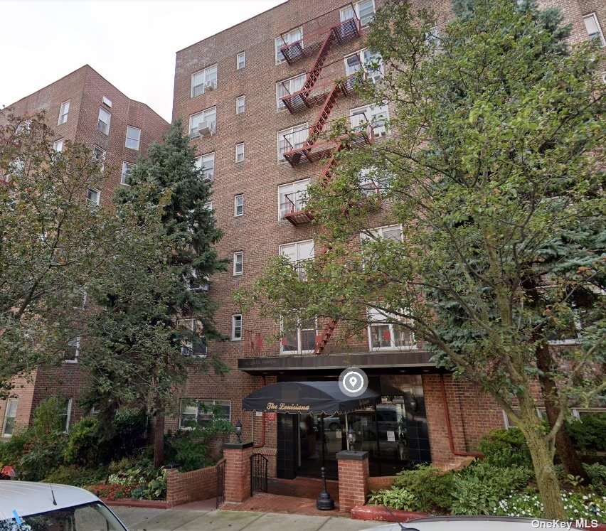 #1 photo, 67-30 Clyde Street, 皇后区 森林小丘 Forest Hills , NY 11375