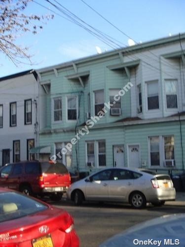 #1 photo, 22-17 41st Street, 皇后區 阿士多利亚 Astoria , NY 11105