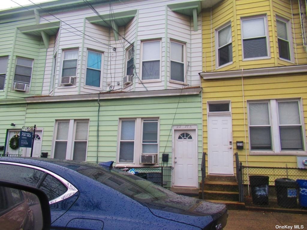 #1 photo, 22-17 A 41st Street, 皇后區 阿士多利亚 Astoria , NY 11105