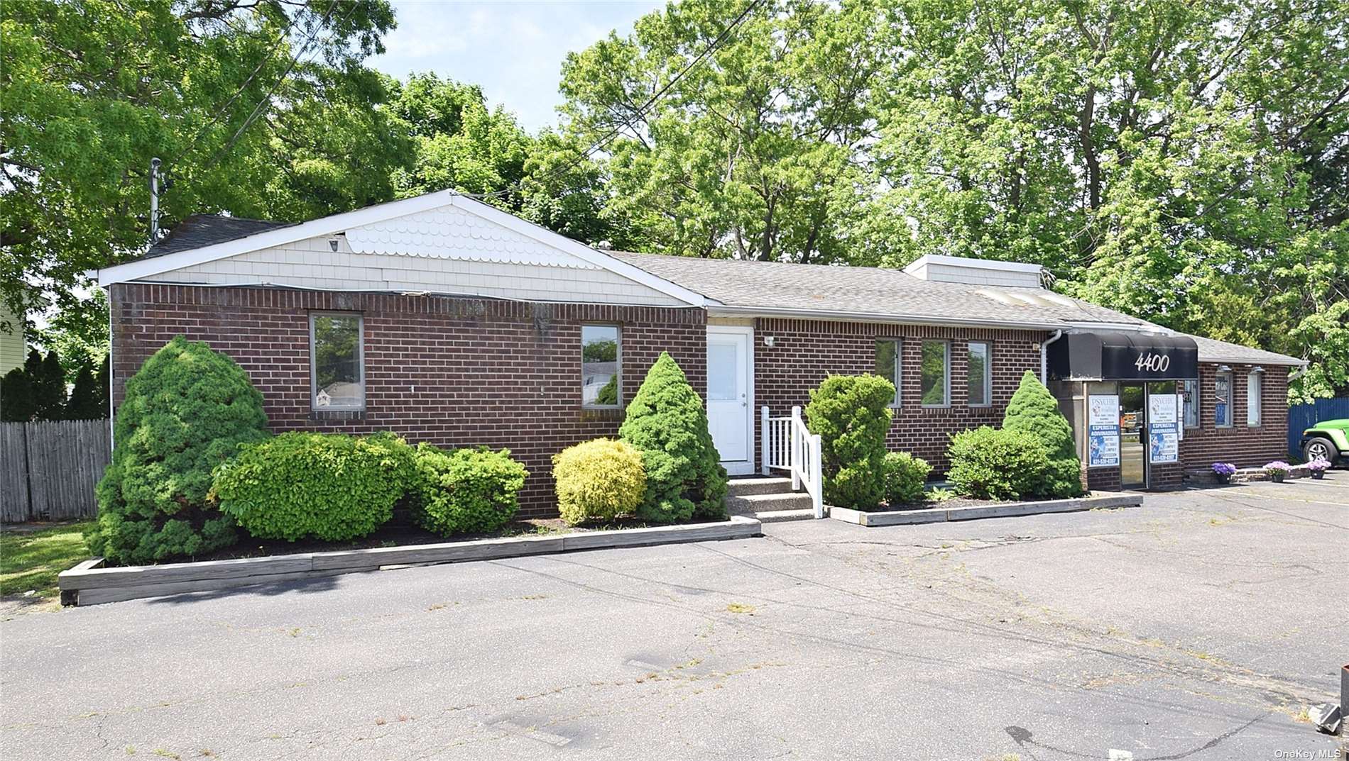 #1 photo, 4400 Nesconset Highway, 东长岛 Port Jefferson Station , NY 11776