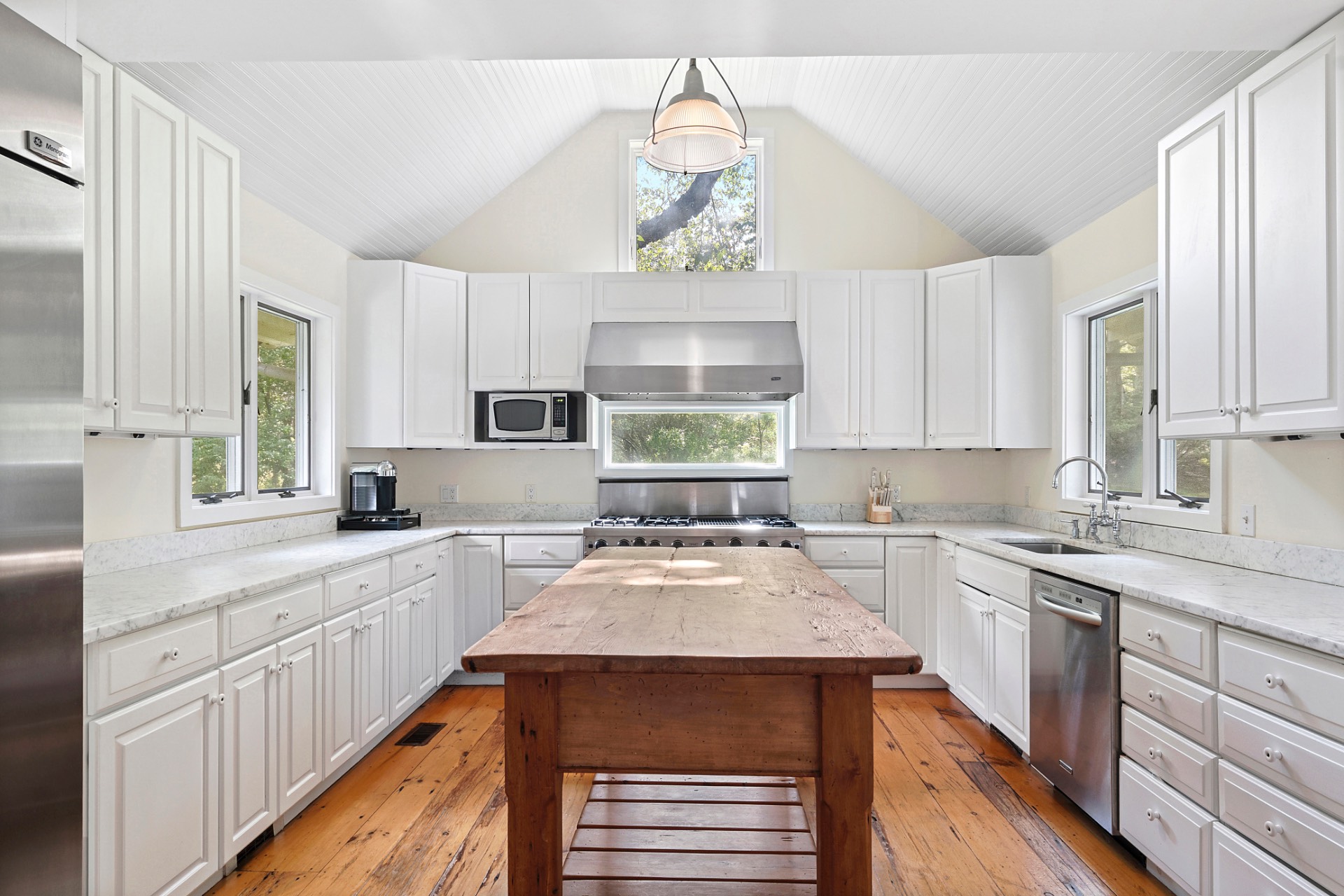 #10 photo, 28 Deer Ridge Trail, サフォーク郡 Water Mill , NY 11976