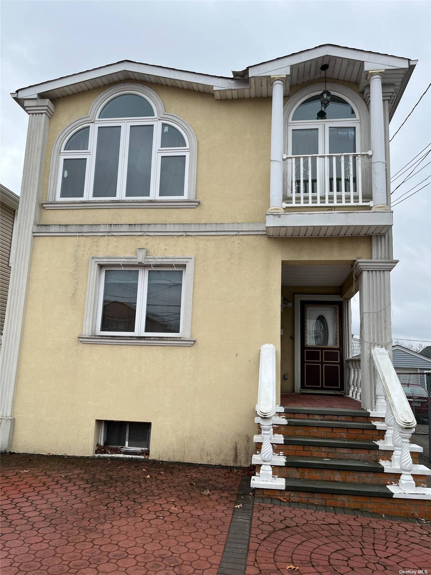 #1 photo, 2195 Hoffman Avenue, 长岛 Elmont , NY 11003