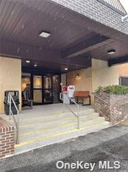 #1 photo, 230 Hilton Avenue, 长岛 Hempstead , NY 11550