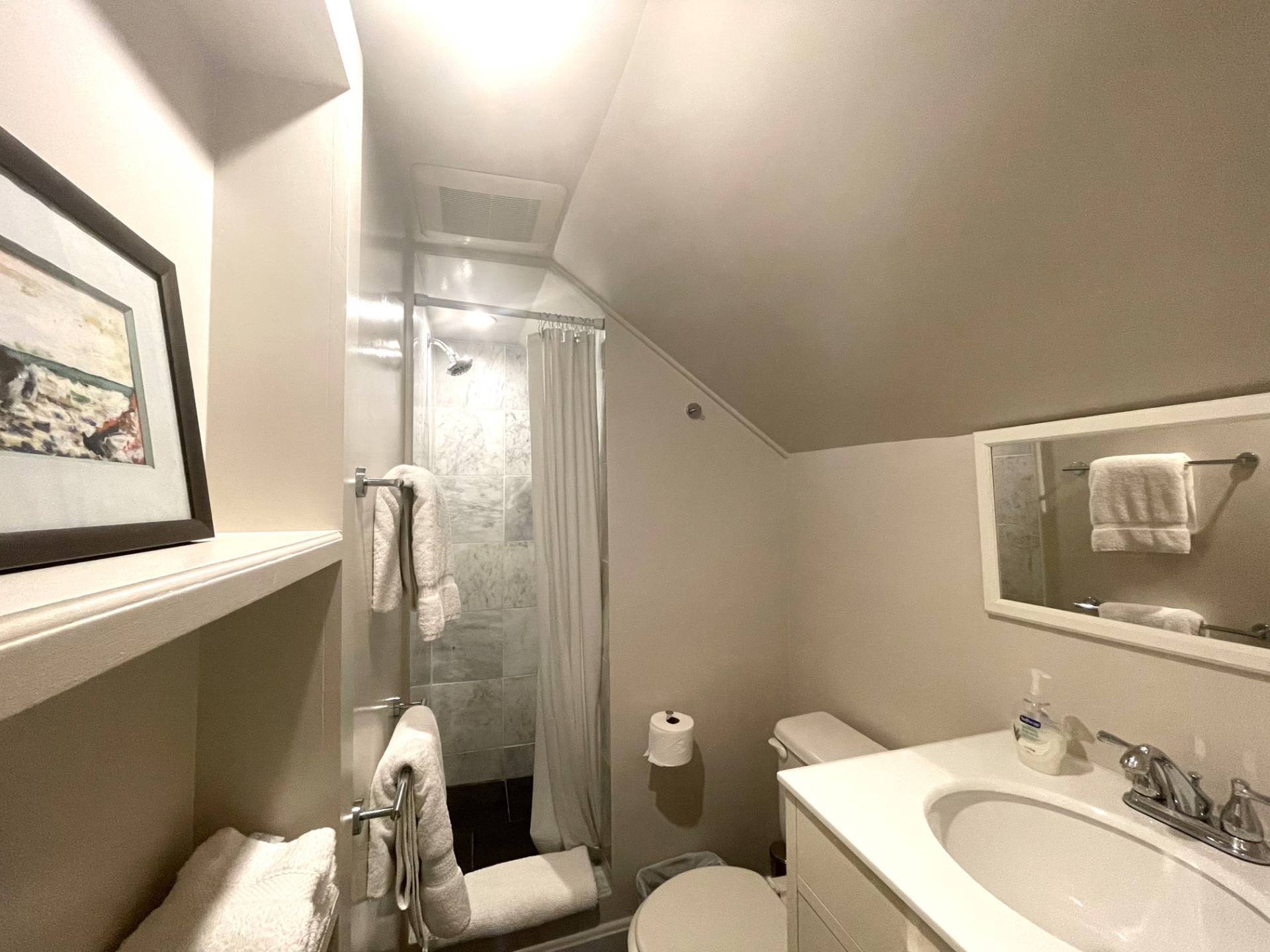 #23 photo, 4 Duvall Place, サフォーク郡 Shelter Island , NY 11964